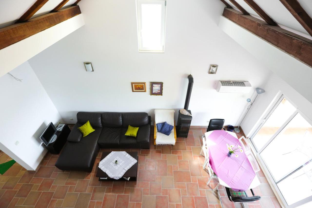Spacious Apartment Lucia Prožura 外观 照片